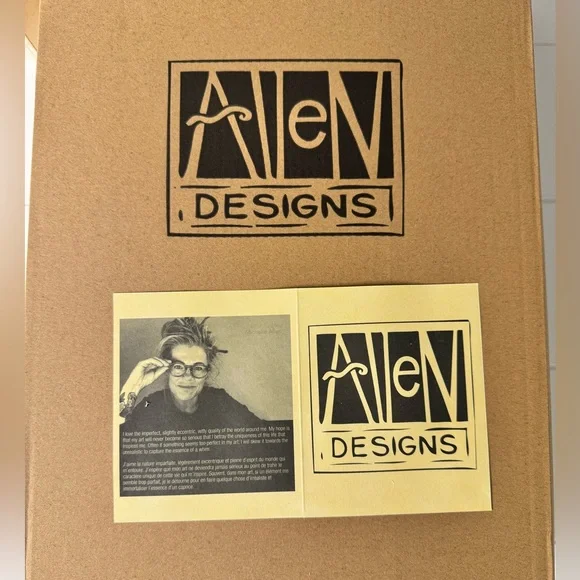 Allen Designs Camper Life Resin Pendulum Wall Clock Decor 10.75 X 10.5 X 2 inch - Picture 5 of 7